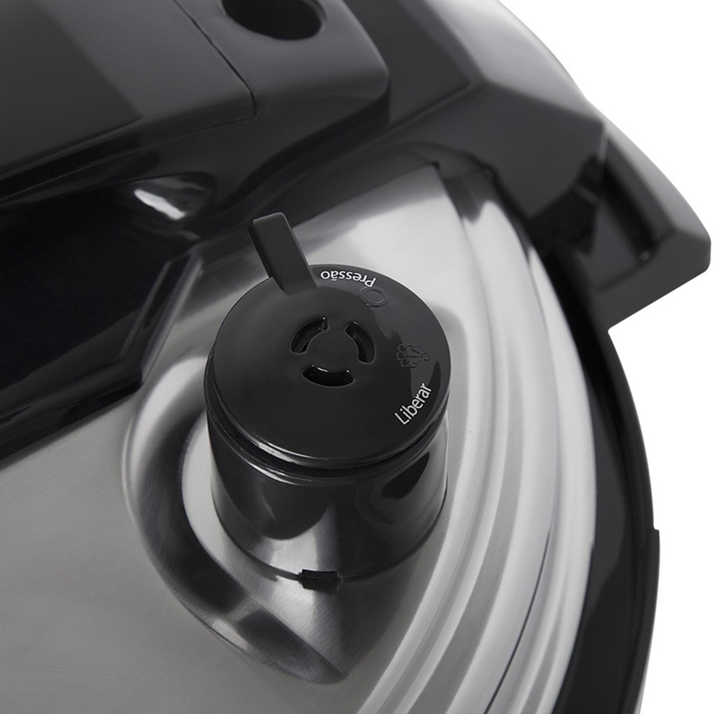 Panela de Pressão Elétrica Electrolux PCE20 em aço inox escovado 5 litros.